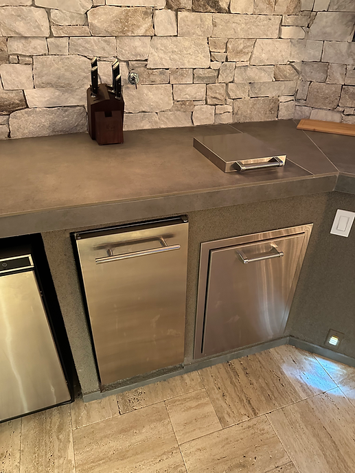 KoKoMo Luxury Outdoor Kitchen BBQ Island – Custom Built Premium Outdoor Cooking Station
