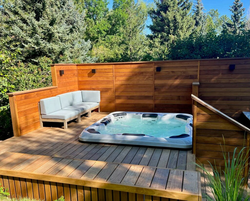 Alpine 7-Person Hot Tub – Spacious, Therapeutic, and Elegant