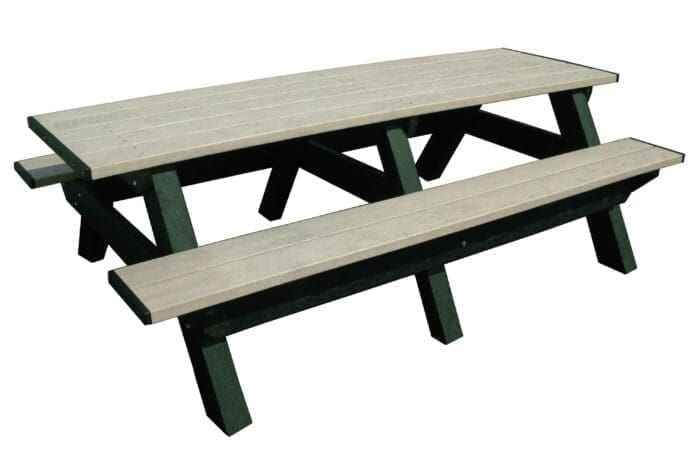 Deluxe 8′ Recycled Plastic Picnic Table – Eco-Friendly Outdoor Seating