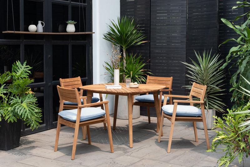 Outdoor patio set 