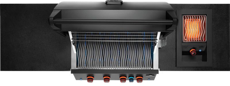 OASIS® 301 Outdoor Kitchen, Built-in 700 Series 32 with Soft Close Doors