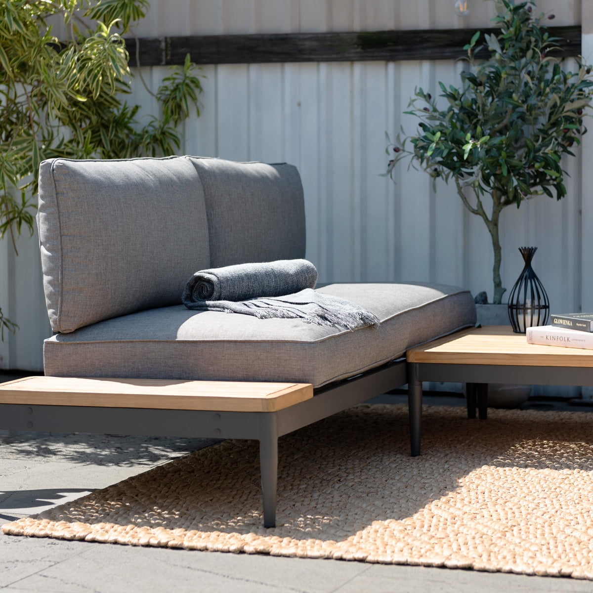 Topaz 4pc Seating Set