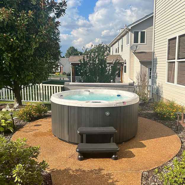 Northstar Round Hot Tub – 7' Outdoor Spa for 5 Adults